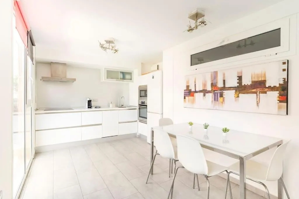 Las Dunas Corralejo Home With Swimming Pool Apartment
