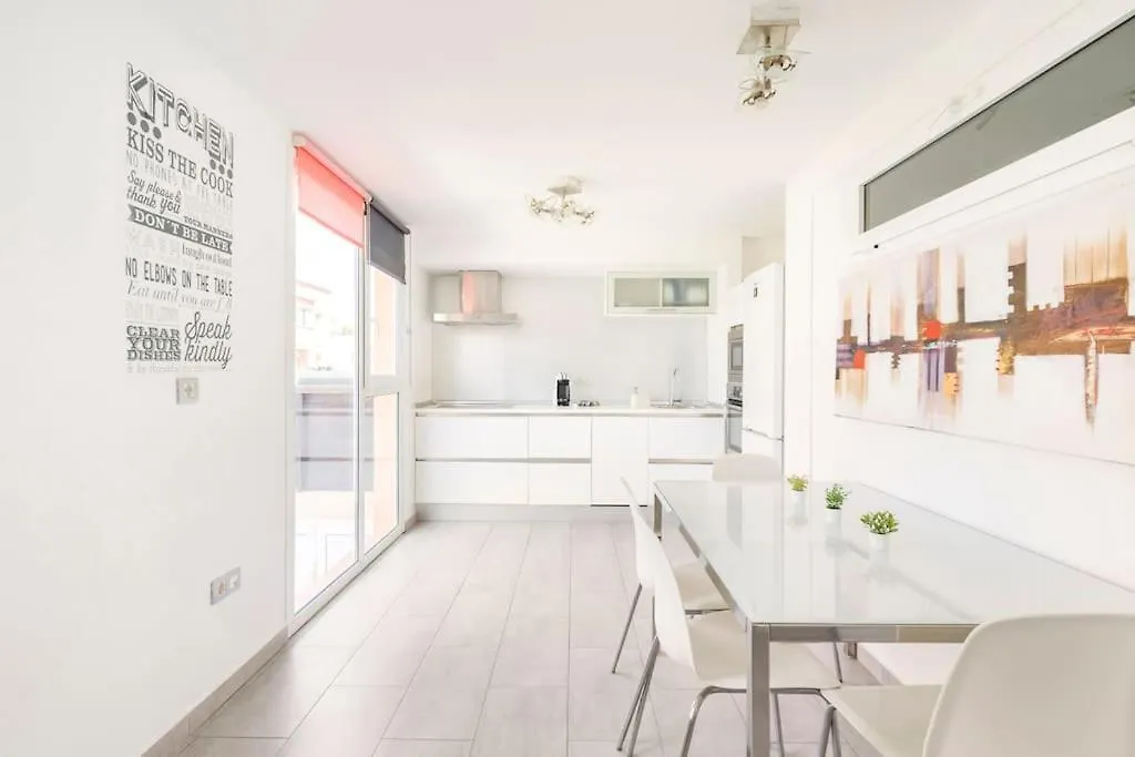 Apartment Las Dunas Corralejo Home With Swimming Pool