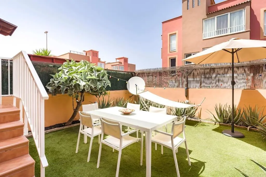 Las Dunas Corralejo Home With Swimming Pool